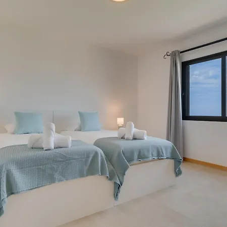 Bay Bliss By Atlantic Funchal (Madeira)